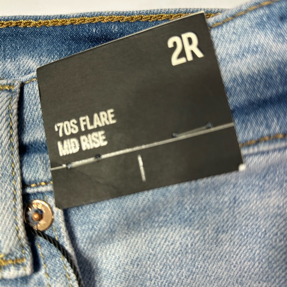 Express ’70s Flare Mid Rise Jeans – Women’s Size 2R - Picture 11 of 16